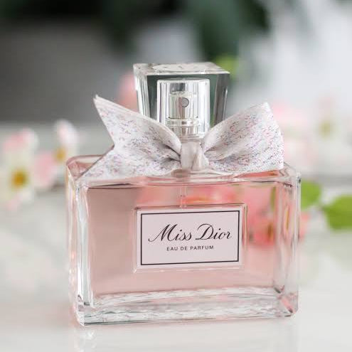 عطر ميس ديور للنساء